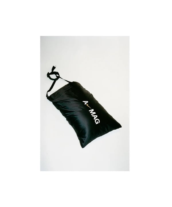 A MAGAZINE CURATED BY / A MANUAL FOR LIVING CURATED FOR NIKE