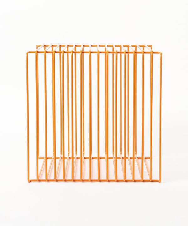 Montana / Panton Wire Single