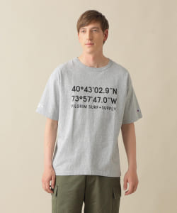 ＜MEN＞Champion × Pilgrim Surf+Supply / Print Crew T-Shirt