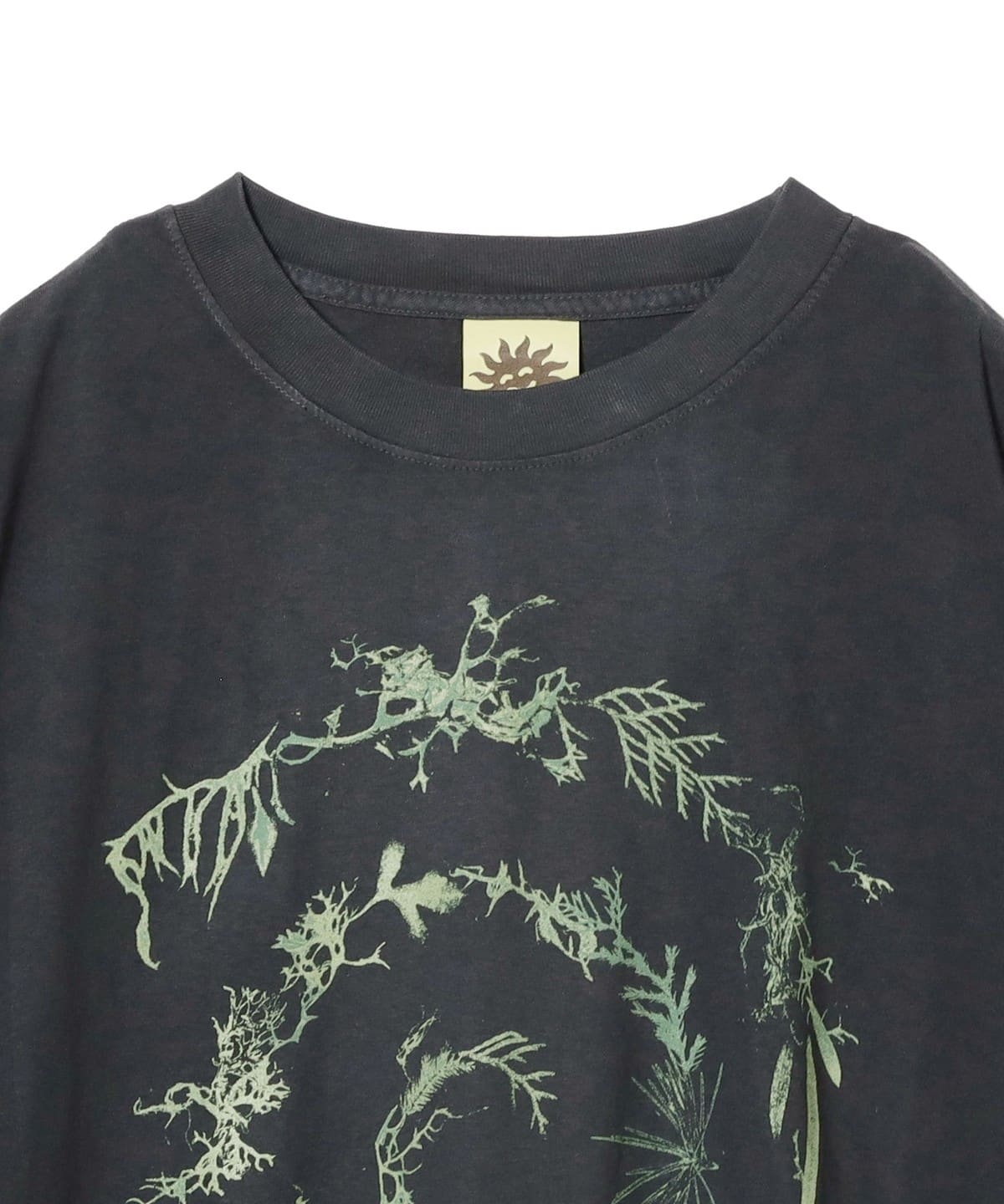 extra vitamins Tシャツ Pilgrim Surf+Supply（ピルグリム サーフ+サプライ）EXTRA
