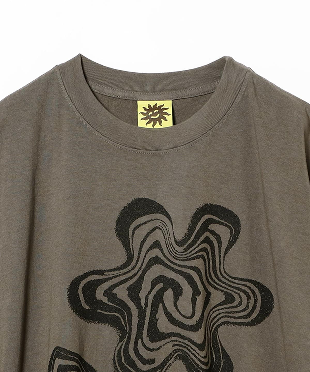 extra vitamins Tシャツ Pilgrim Surf+Supply（ピルグリム サーフ+サプライ）EXTRA