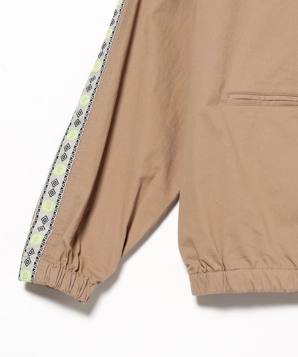 Minor Planet New York / Beatrix Pullover