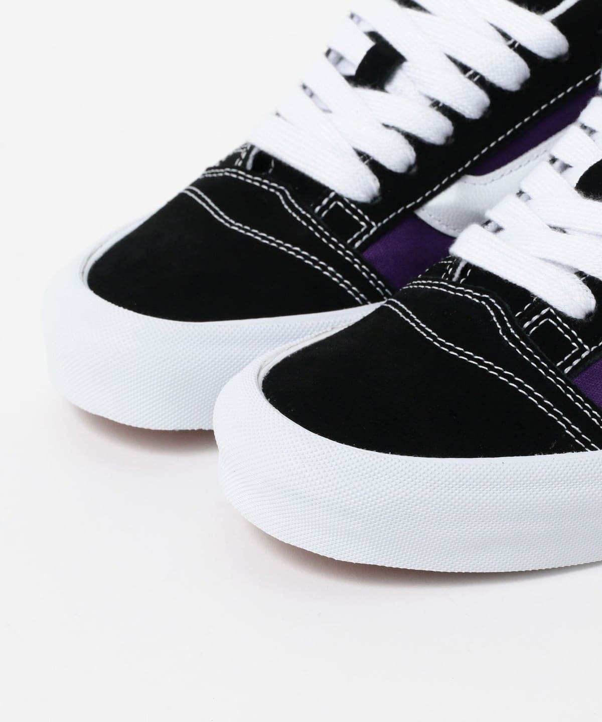 Vans black outlet purple