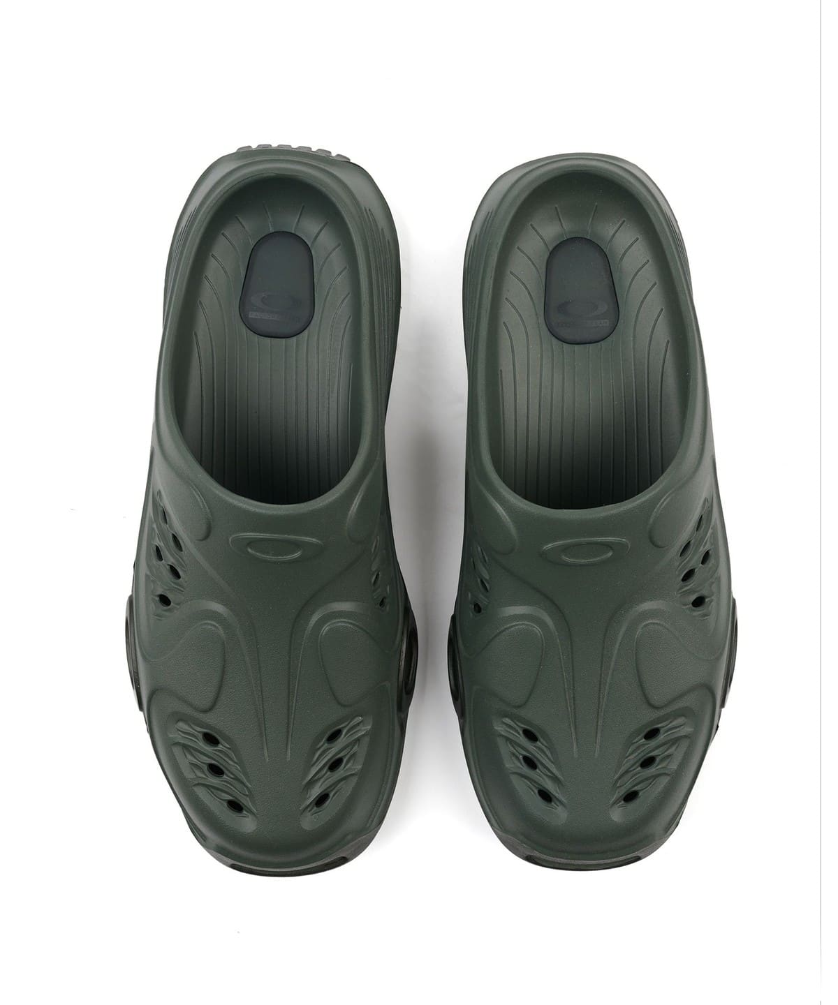 Pilgrim Surf+Supply（ピルグリム サーフ+サプライ）OAKLEY