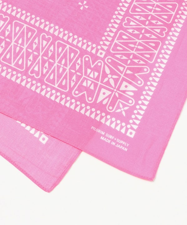 Pennant Cross Bandana