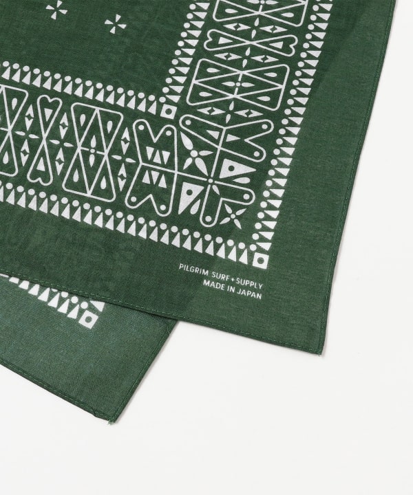 Pennant Cross Bandana