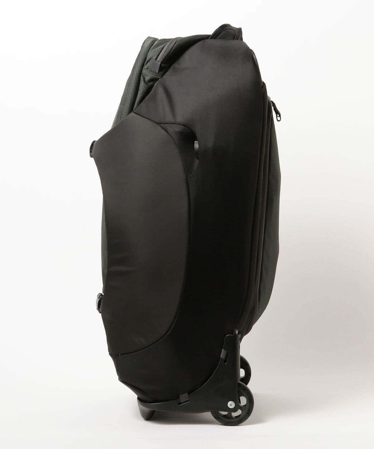 Pilgrim Surf+Supply（ピルグリム サーフ+サプライ）OSPREY / Sojourn