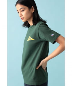 〈WOMEN〉Champion × Pilgrim Surf+Supply / Team Crew Tee