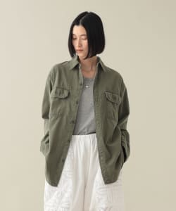 【EXCLUSIVE】REMI RELIEF / BACK SATIN SHIRT