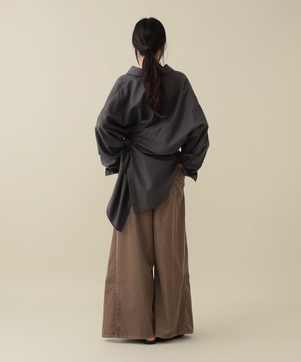 【EXCLUSIVE】Uhr / 2Way Big Shirt　AW26 Model：H173cm Size：ONE SIZE