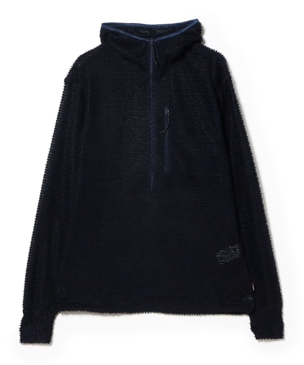 Carleton Hooded Popover