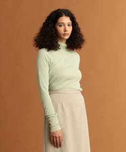 Pilgrim Surf+Supply / Mika Lightweight Turtleneck