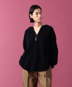 Pilgrim Surf+Supply / Liana Fleece V-Neck