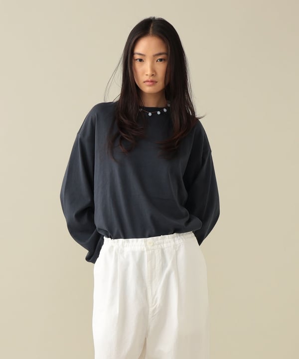【EXCLUSIVE】ONIT / Backdesign Tops Model：H173cm Size：2