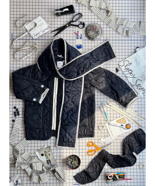 【EXCLUSIVE】Sloppy Seconds /  Scarf Navy Jacket