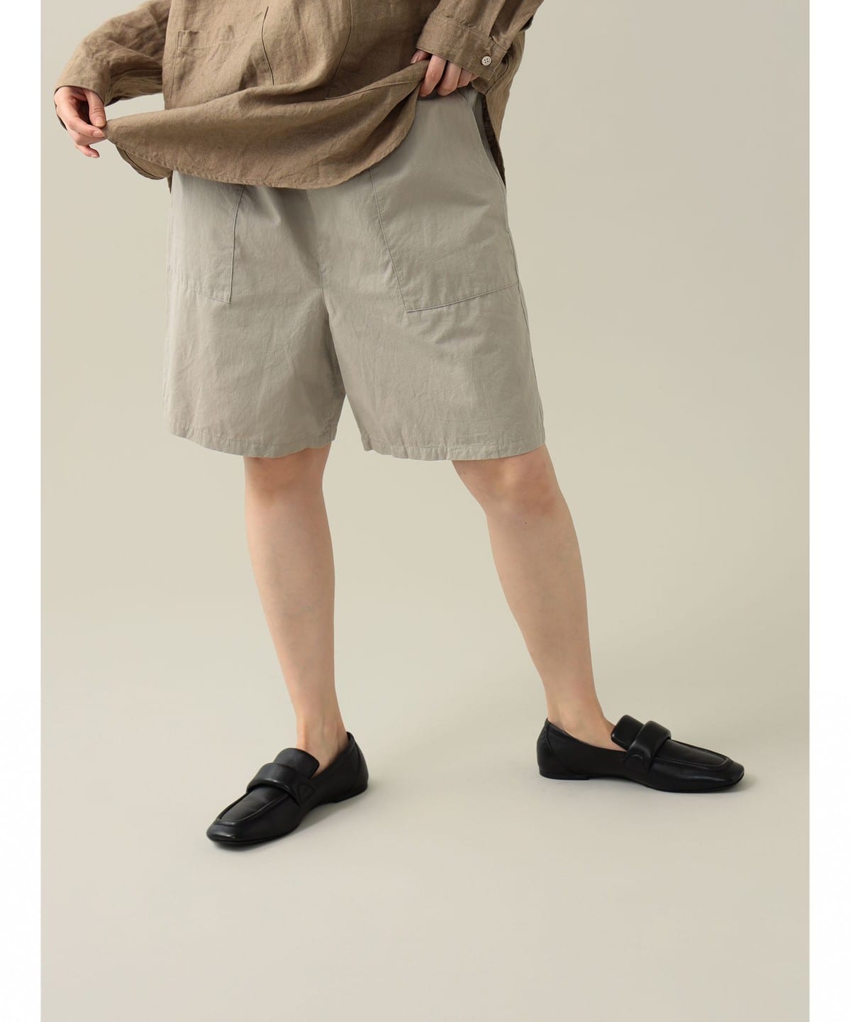 Hizashi Shorts パンツ WOMEN SAND 1 Hizashi Shorts パンツ WOMEN SAND 1