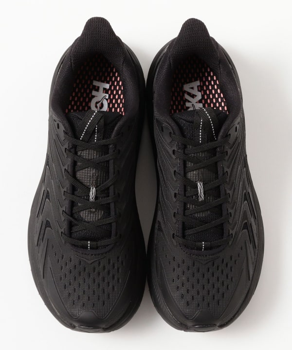 HOKA / Clifton UTL