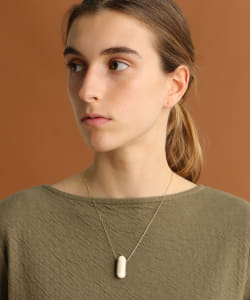 LEVENS JEWELS /  Stone Pendant