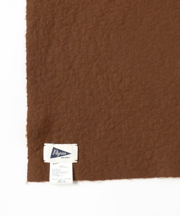Josef Wool Scarf 片面はウールのパイル生地でふんわり暖かく、裏はナッピング加工のような表情に仕上げました。