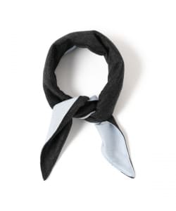 fifi Collection / Merino Wool Double Face Triangle Scarf