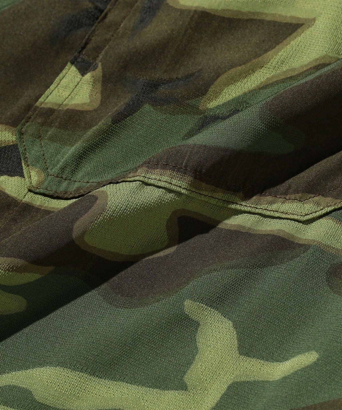 BEAMS PLUS（ビームス プラス）MIL-SHT Mesh Camo Jacquard