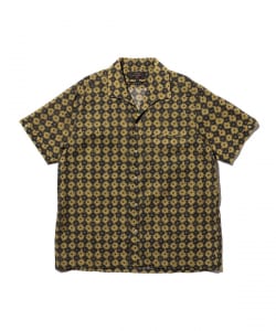 Italian Collar Mesh Print