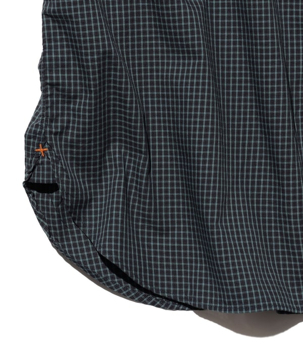 B.D. Classic-fit Mini Plaid