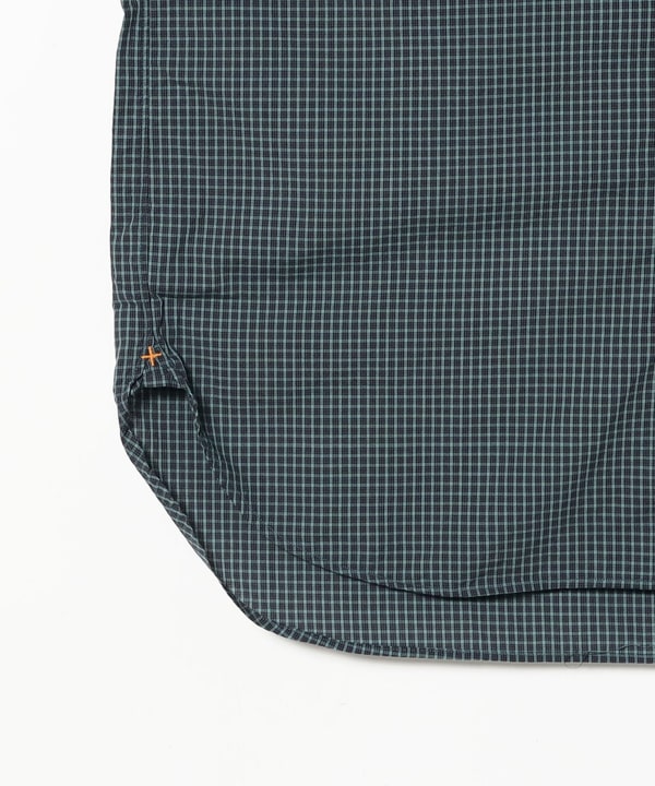 B.D. Classic-fit Mini Plaid
