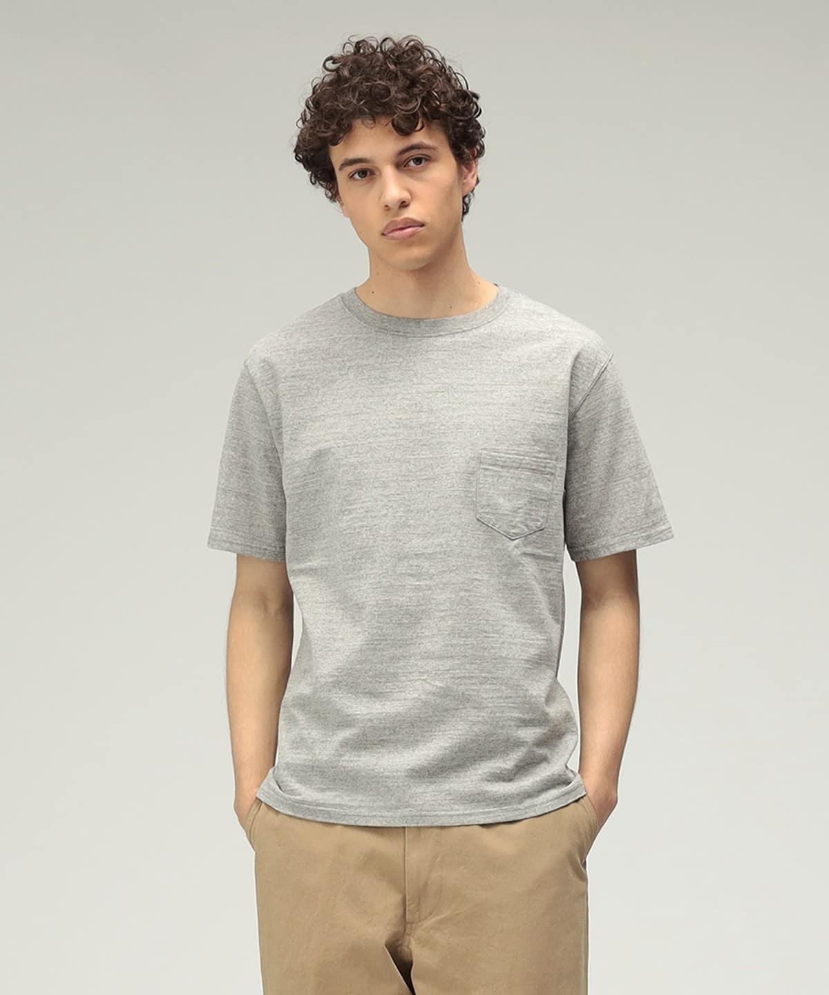 BEAMS PLUS（ビームス プラス）【別注】REMI RELIEF / Pocket T-shirt