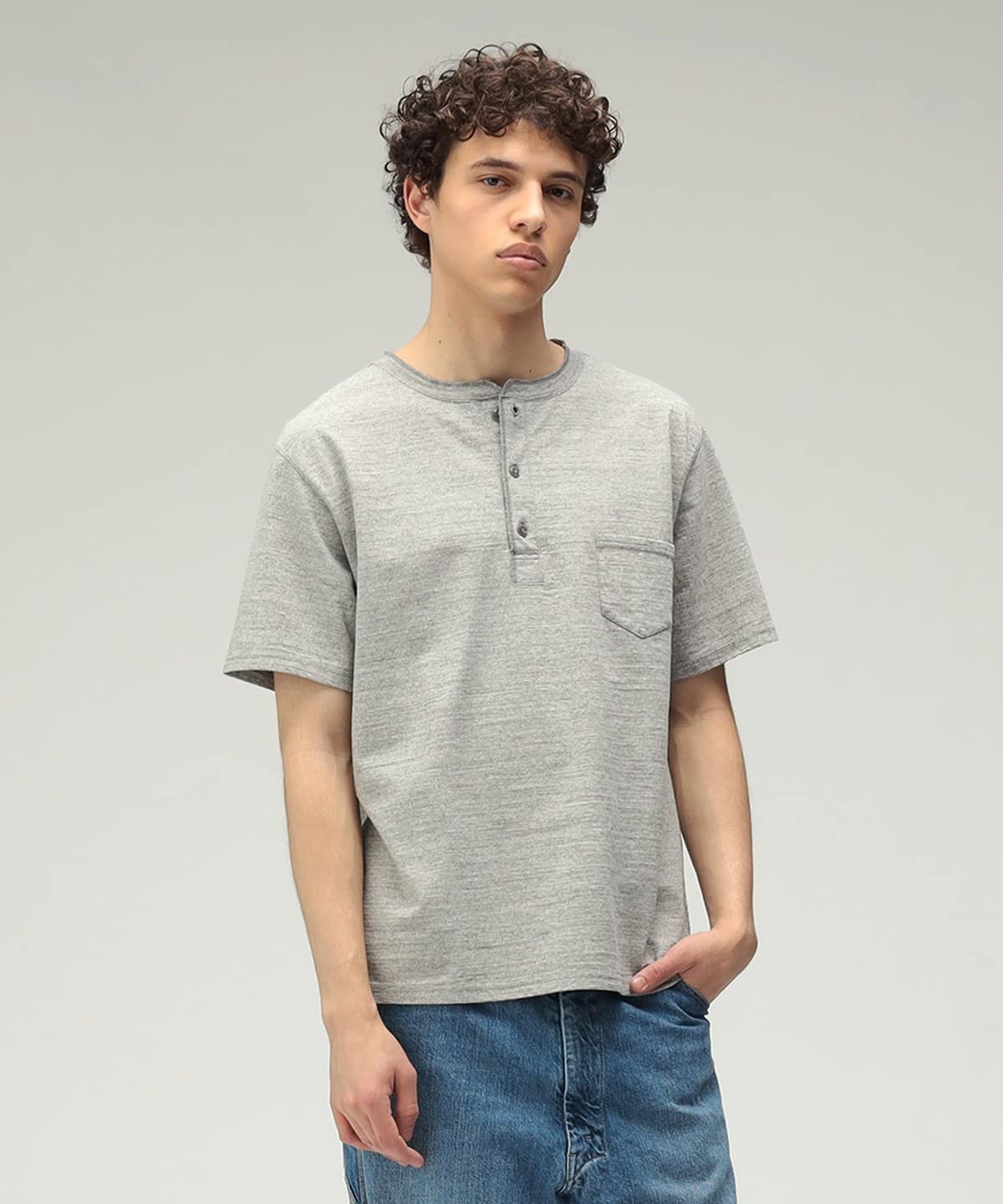 BEAMS PLUS（ビームス プラス）【別注】REMI RELIEF / Henley Neck 