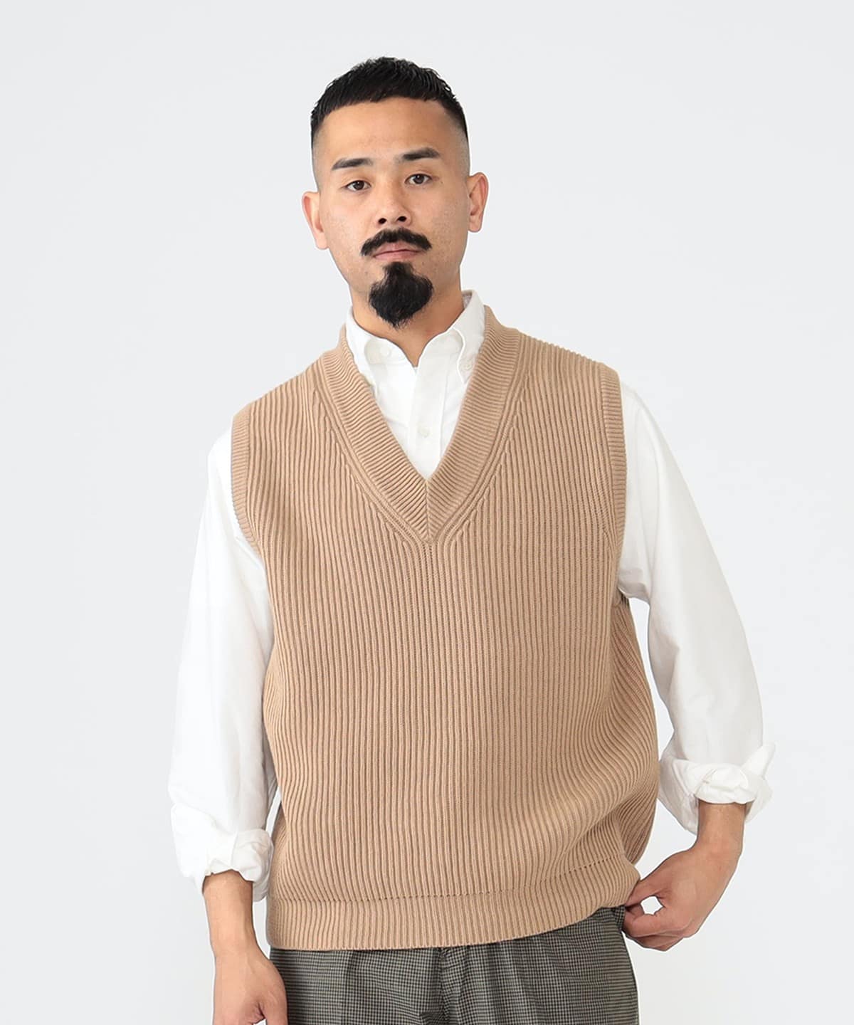 BEAMS PLUS（ビームス プラス）【別注】BATONER / V NECK VEST