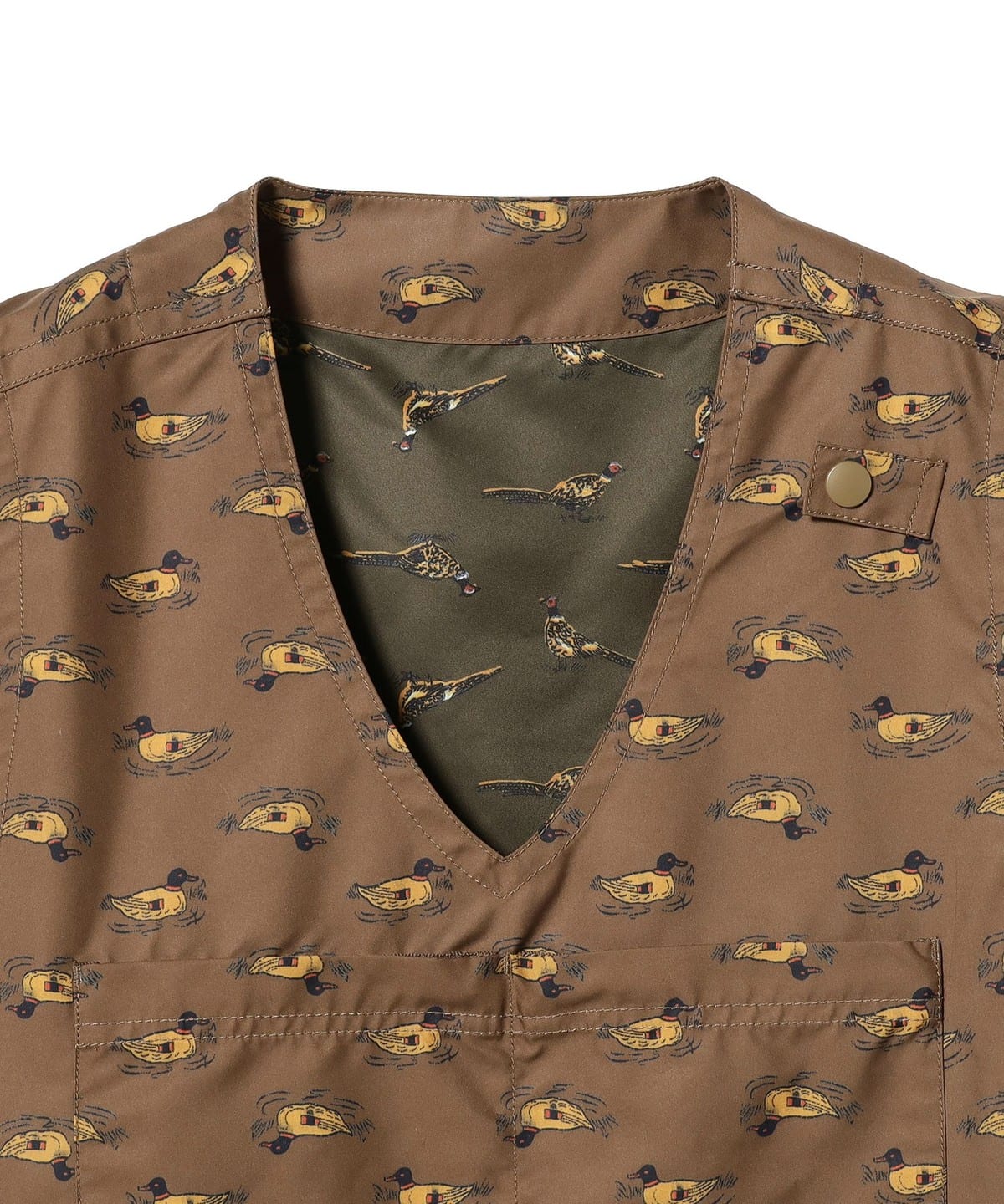 BEAMS PLUS（ビームス プラス）Adventure Vest Polyester Animal Print
