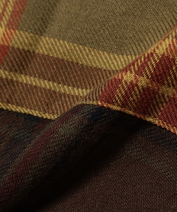 B.D. Classic-fit Plaid Panel②