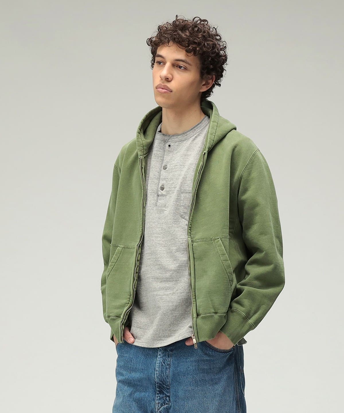 REMI RELIEF / Sweat Zip Hoodie サイズM BEAMS PLUS（ビームス プラス）【別注】REMI RELIEF / Sweat Zip