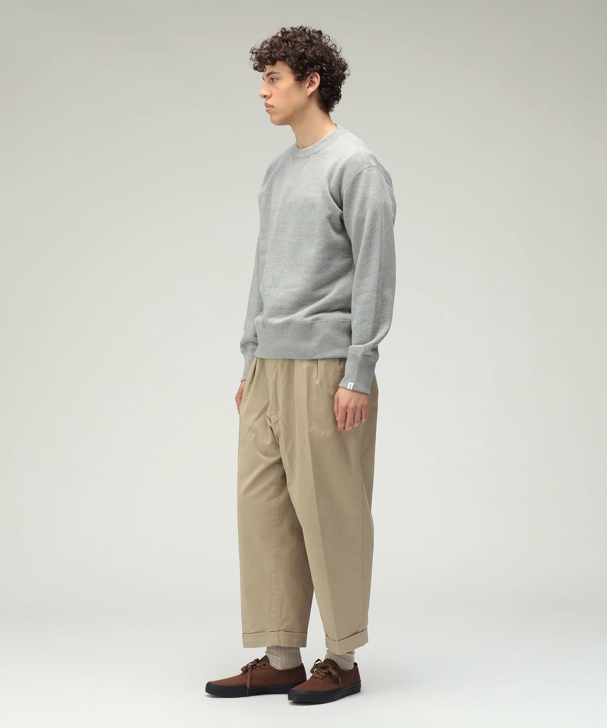 【新品未使用】BEAMS PLUS別注LOOPWHEELERクルーネックスエット BEAMS PLUS（ビームス プラス）【別注】LOOPWHEELER / Sweat Crew Neck