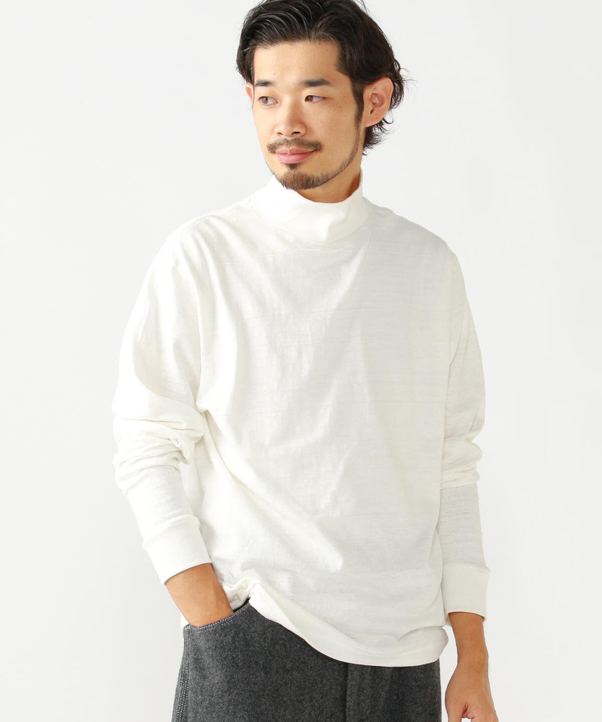 ブラックレーベル 白無地の半袖デザインシャツ Mサイズ　 24,200円