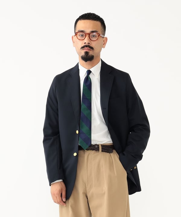 BEAMS PLUS / 3B Blazer Combat Wool色はネイビーです