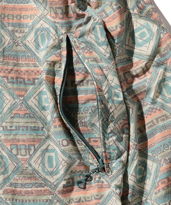 BEAMS PLUS [BEAMS PLUS] BEAMS PLUS / Geometric print anorak