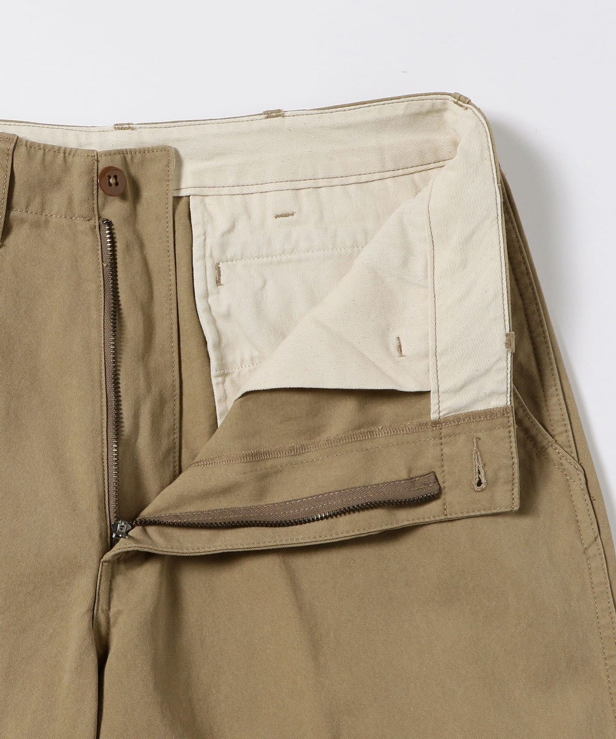BEAMS PLUS MIL Trousers Twill (BEAMS PLUS, chino pants) for sale