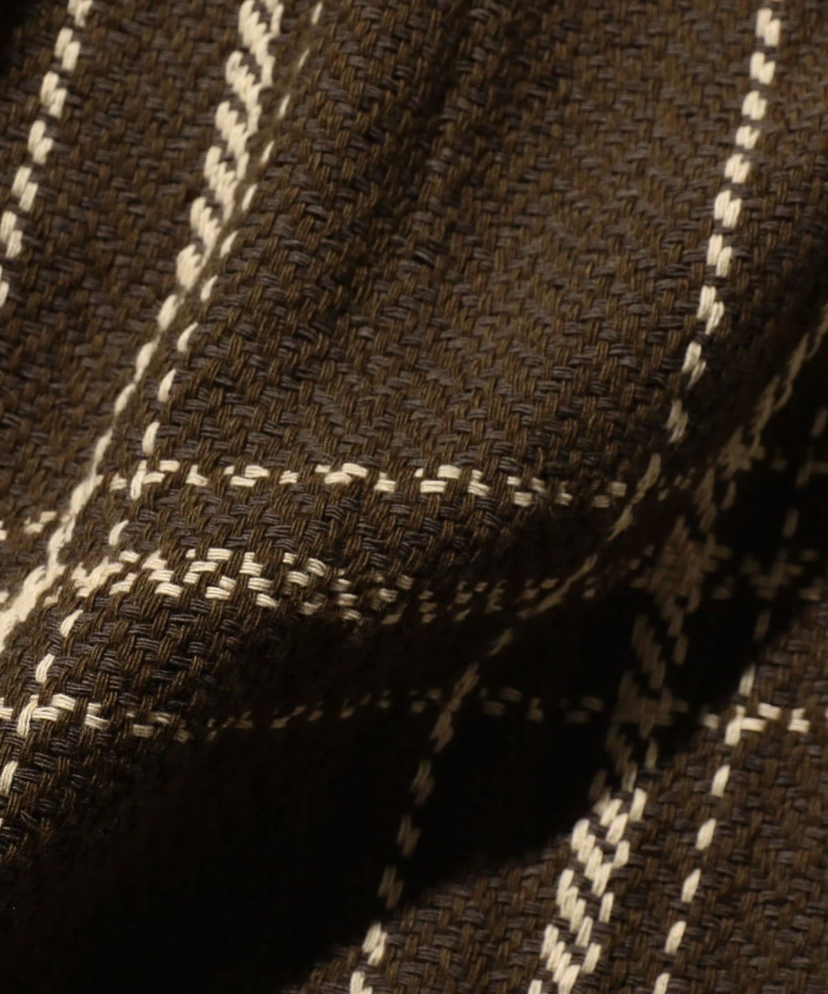 BEAMS PLUS [BEAMS PLUS Sale] 2 Pleats Relax Trousers Loose Weave