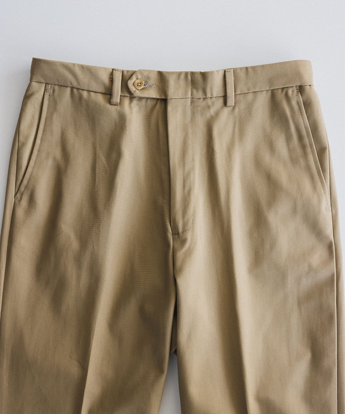 【別注】BARRY BRICKEN バリーブリッケン / Plain Front DAVID パンツ MEN 63 British Khaki 29 【別注】BARRY BRICKEN バリーブリッケン / Plain Front DAVID パンツ MEN 63 British Khaki 29