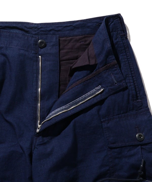 BEAMS PLUS MIL 6 Pockets Indigo Rip Stop - Sumi – BLUE IN