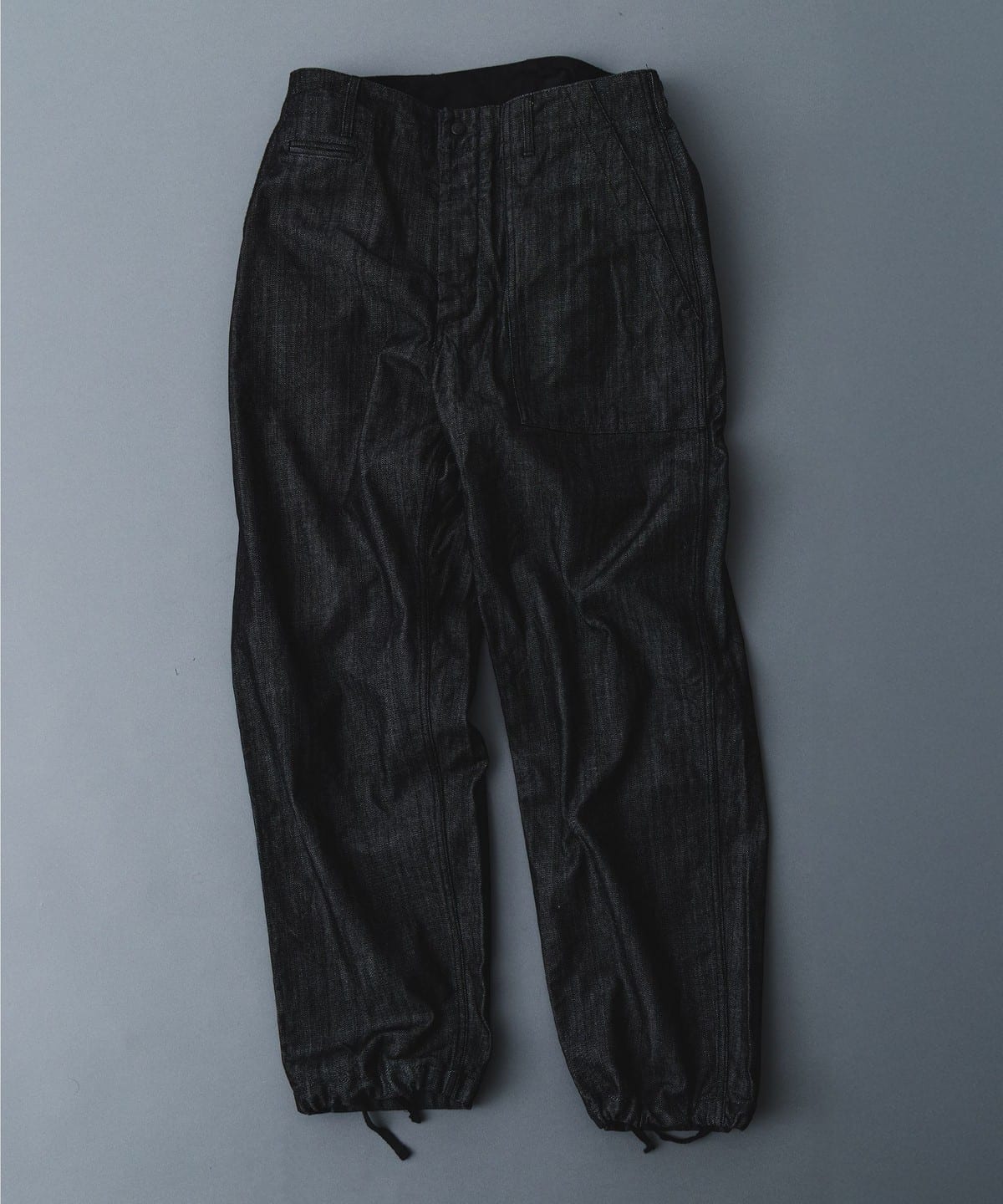 BEAMS PLUS別注ブラック、 BEAMS PLUS（ビームス プラス）【別注】PEG / GLASSFIELD PANTS DENIM