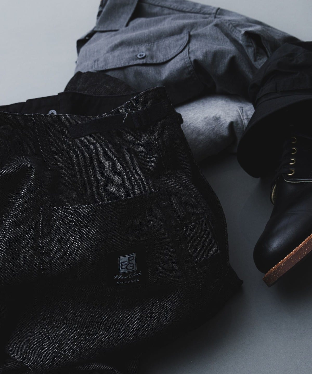 BEAMS PLUS（ビームス プラス）【別注】PEG / GLASSFIELD PANTS DENIM