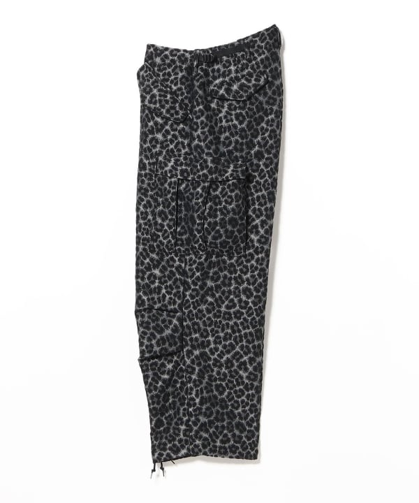 MIL Over 6 Pocketts Leopard Jacquard
