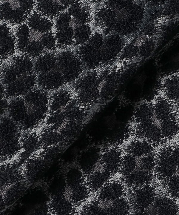 MIL Over 6 Pocketts Leopard Jacquard