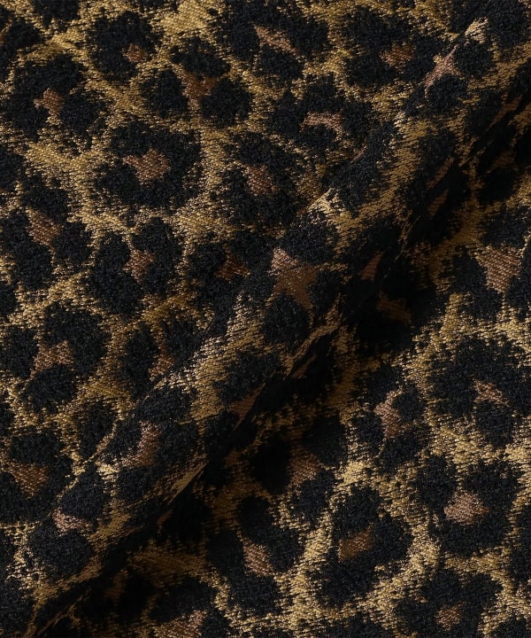 MIL Over 6 Pocketts Leopard Jacquard