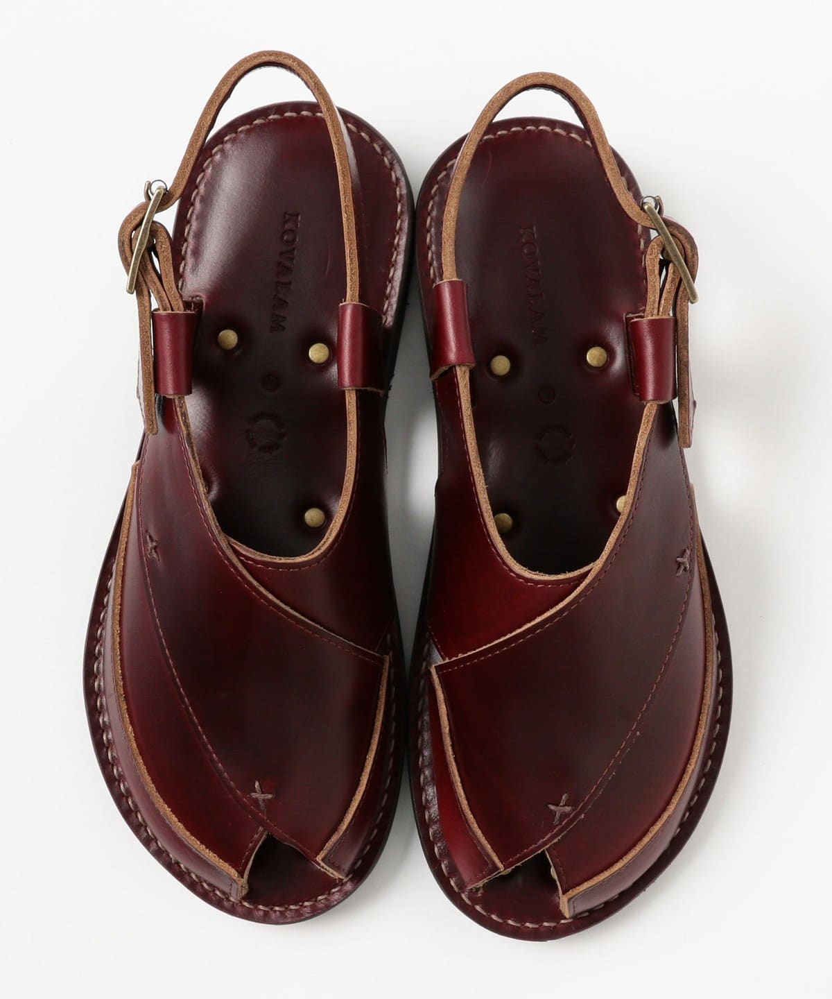 BEAMS luxe 別注　ネブローニ　赤フラットサンダル BEAMS luxe 別注ネブローニ赤フラットサンダル