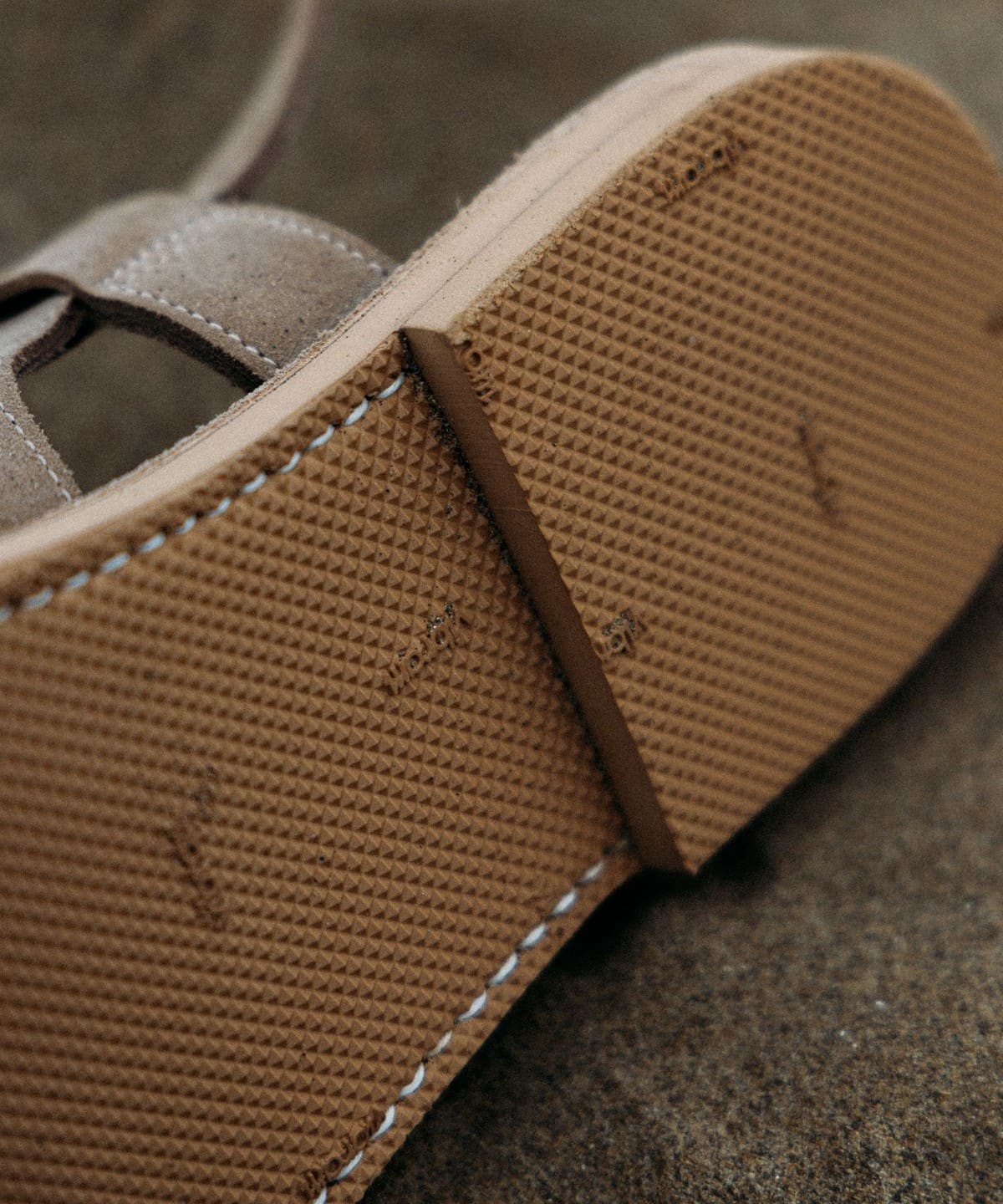 BEAMS PLUS（ビームス プラス）【別注】KOVALAM / X-STRAP SANDAL