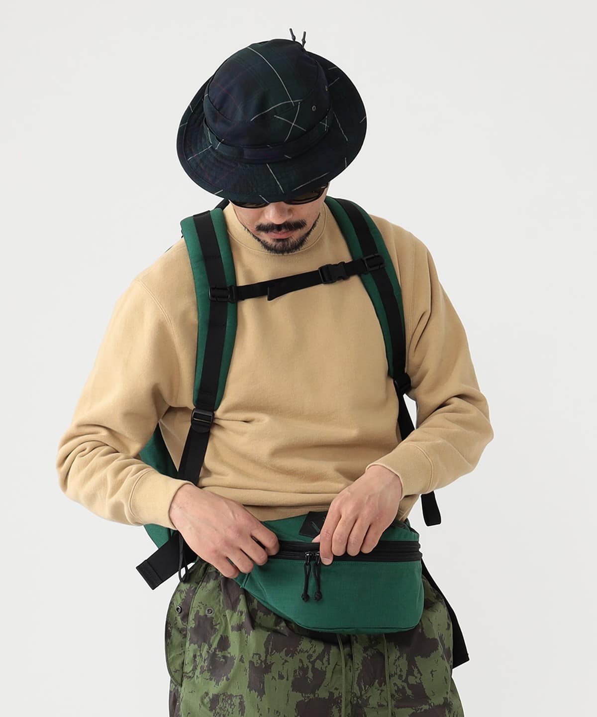 BEAMS PLUS ＋ 2 Zip Waist Pack BEAMS PLUS 2 Zip Waist Pack (Bags BEAMS PLUS Waist Bags) for